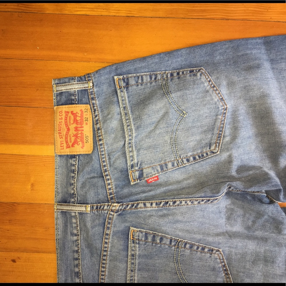 Levi’s 505 Men’s Straight Cut Jeans
